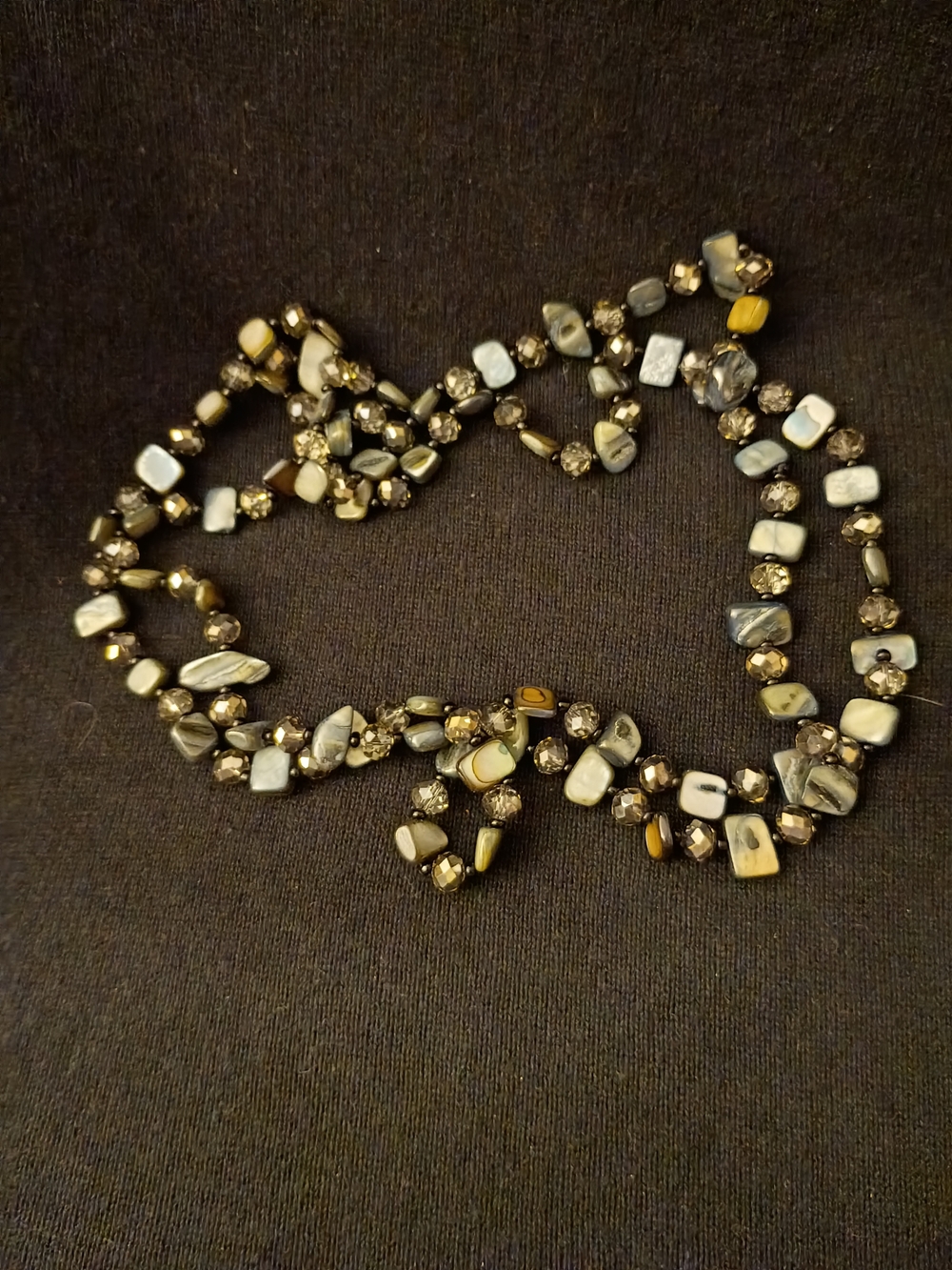 *NWOT* Multi-Tone Glass Bead Necklace - Neutral Colors